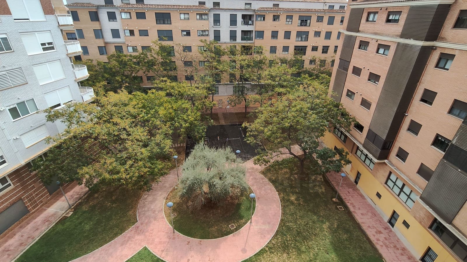 5 sypialnia Apartament na sprzedaż w Vila-real z garażem - 480 000 € (Ref: 10090009)