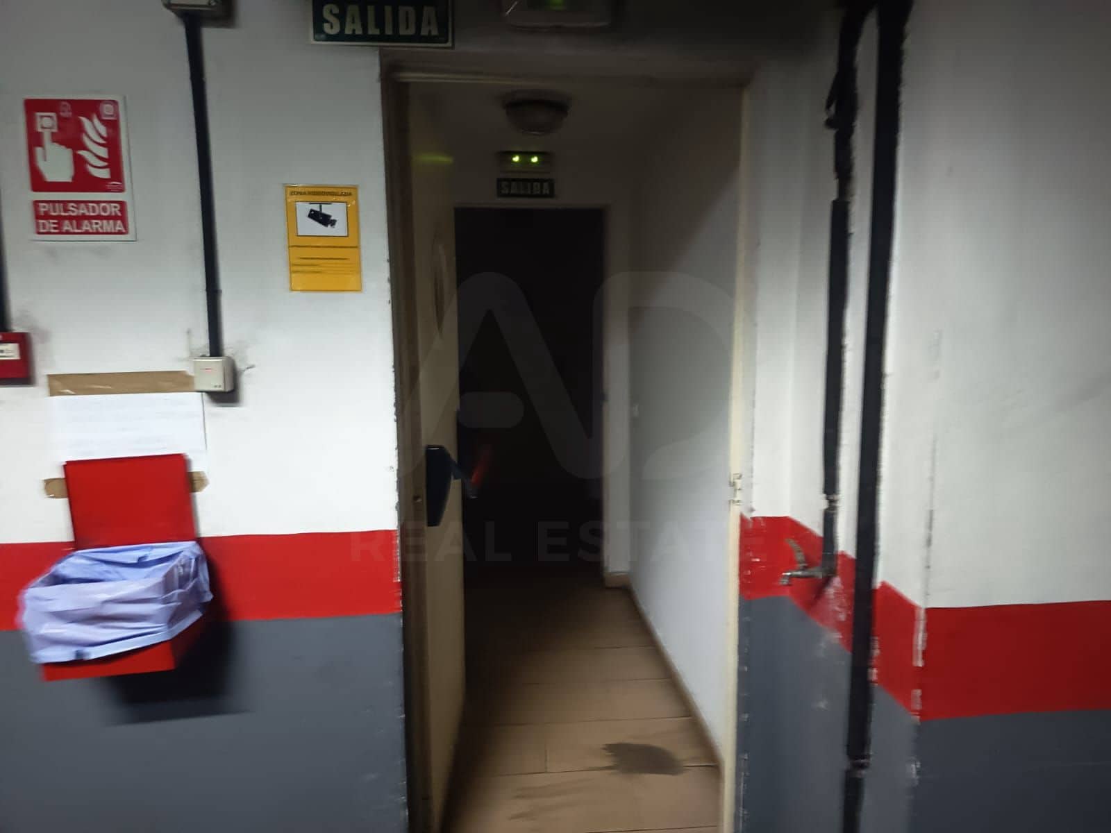 Garage till salu i Madrid stad - 28 178 € (Ref: 10090010)