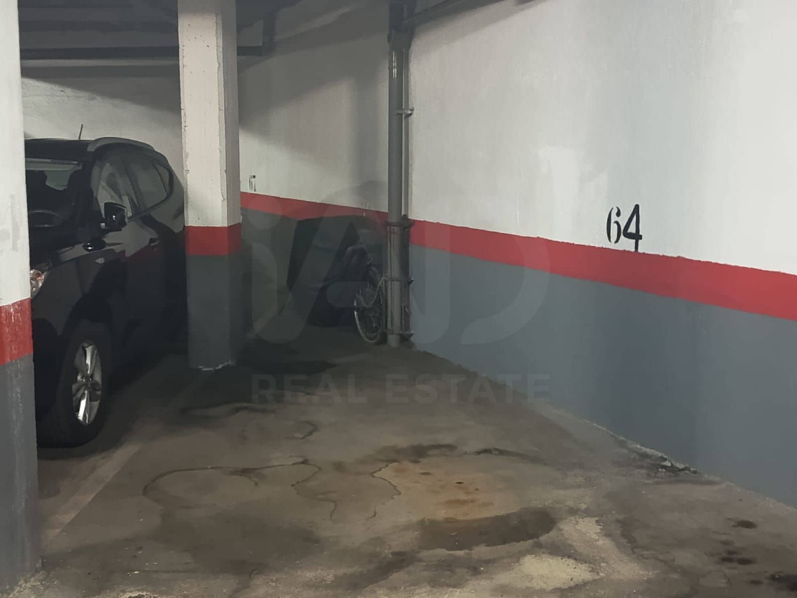 Garage till salu i Madrid stad - 28 178 € (Ref: 10090010)