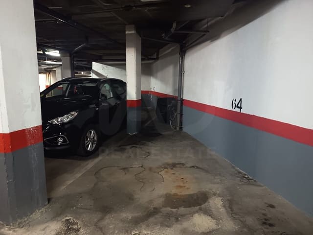 Garage till salu i Acacias, Madrid stad - 28 178 € (Ref: 10090010)