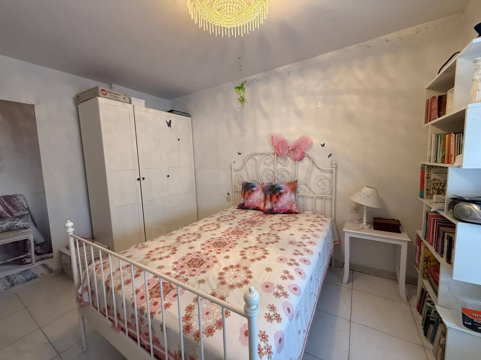 3 bedroom Apartment for sale in Leon city with garage - € 129,000 (Ref: 10090012)