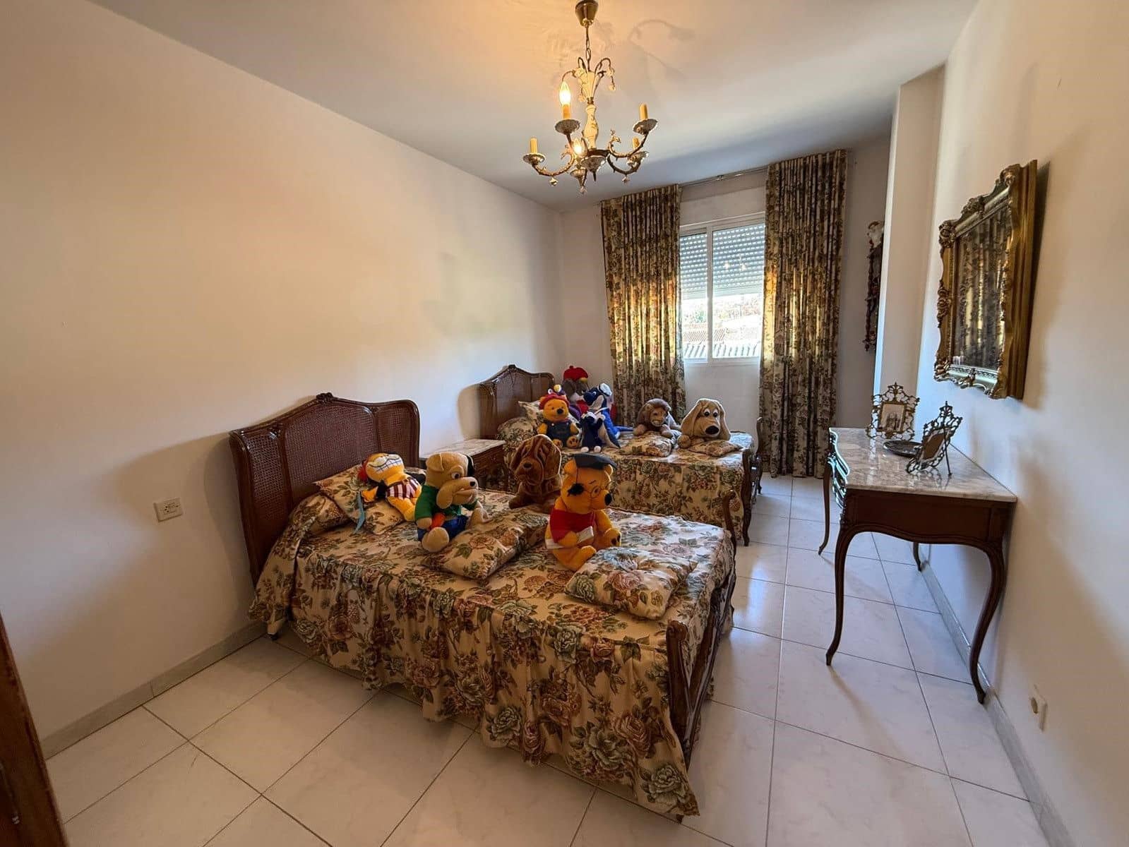 3 bedroom Apartment for sale in Leon city with garage - € 129,000 (Ref: 10090012)
