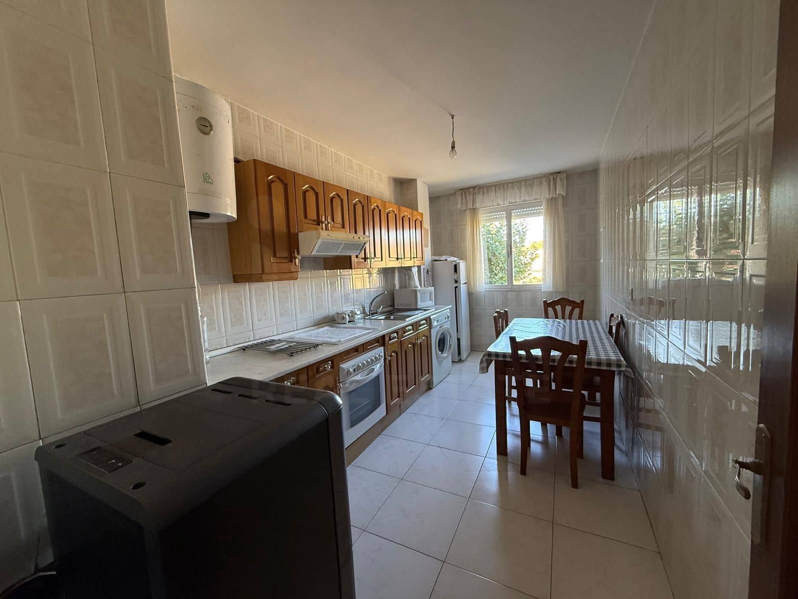 3 bedroom Apartment for sale in Leon city with garage - € 129,000 (Ref: 10090012)