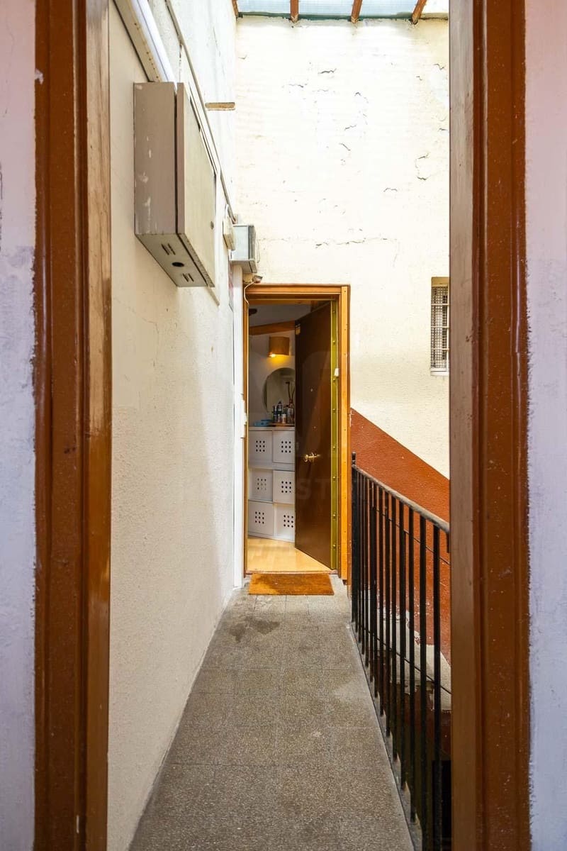 2 Zimmer Penthouse zu verkaufen in Barcelona Stadt - 229.000 € (Ref: 10090073)