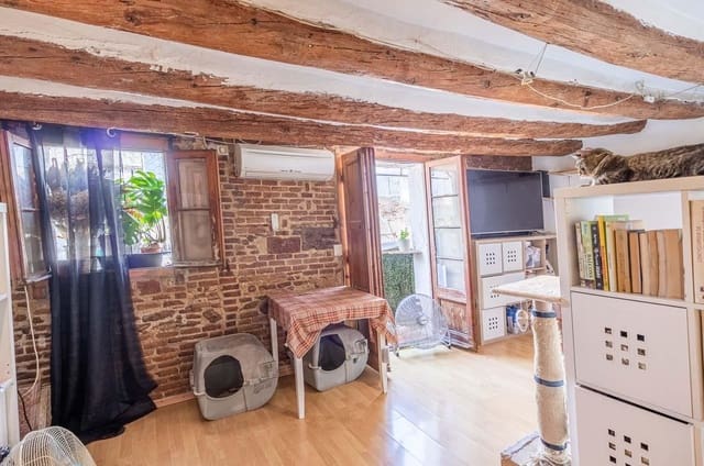 2 Zimmer Penthouse zu verkaufen in El Raval, Barcelona Stadt - 229.000 € (Ref: 10090073)