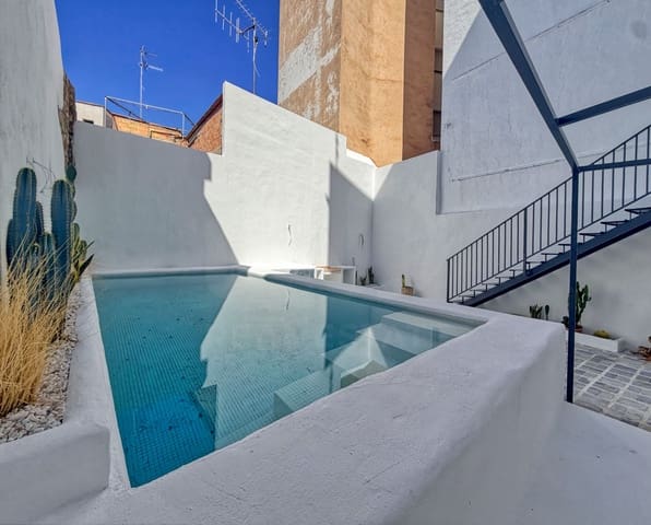3 quarto Casa em Banda para venda em Pego com piscina garagem - 425 000 € (Ref: 10090074)