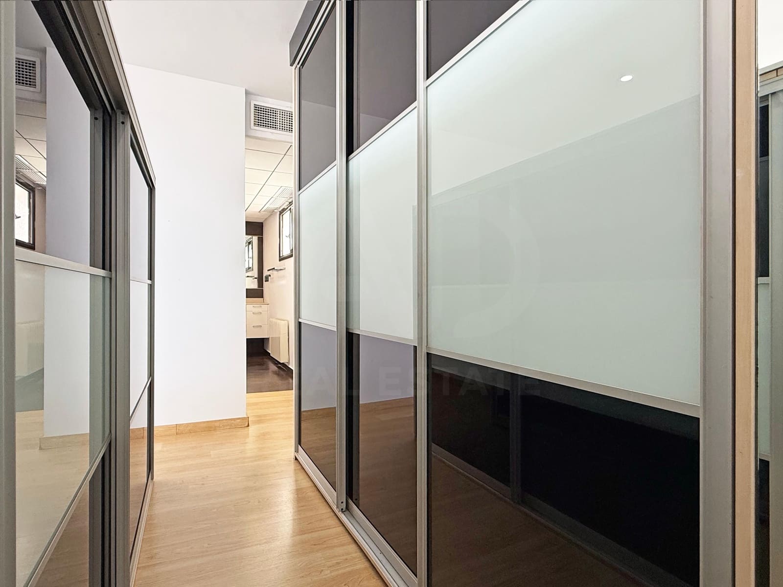 3 sovrum Hus till salu i Canyelles med pool garage - 668 000 € (Ref: 10090076)