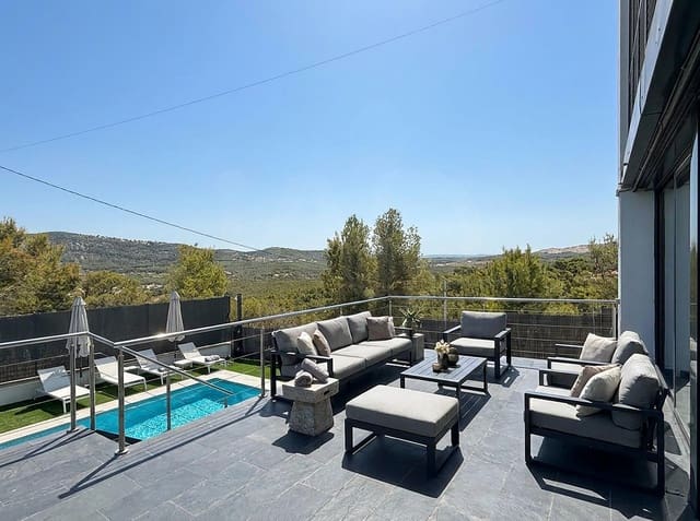 3 sovrum Hus till salu i Canyelles med pool garage - 668 000 € (Ref: 10090076)