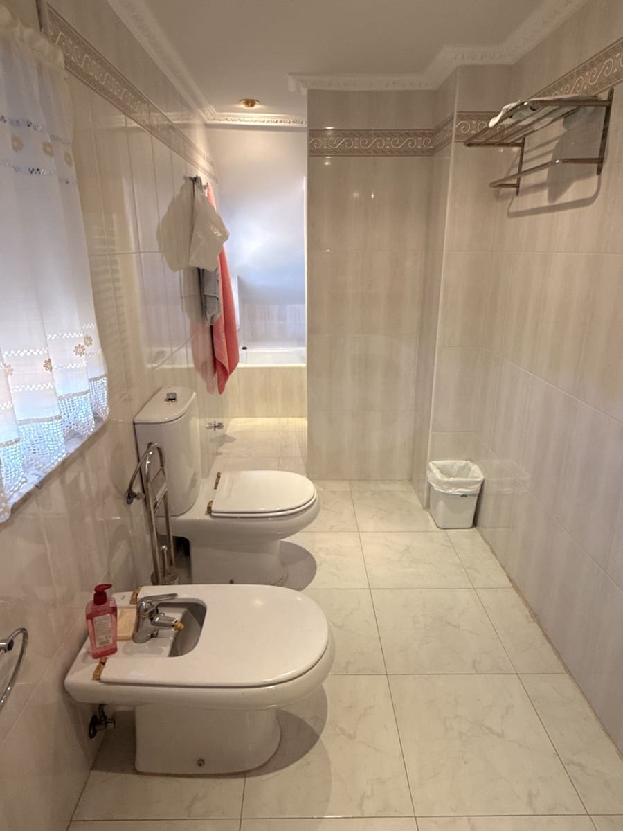 5 camera da letto Villa in vendita in Santovenia de la Valdoncina con piscina garage - 950.000 € (Rif: 10090079)