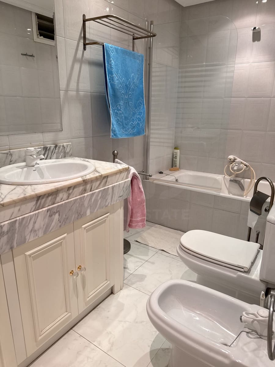 5 camera da letto Villa in vendita in Santovenia de la Valdoncina con piscina garage - 950.000 € (Rif: 10090079)