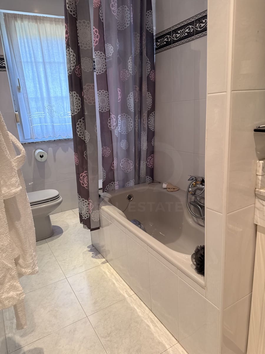 5 camera da letto Villa in vendita in Santovenia de la Valdoncina con piscina garage - 950.000 € (Rif: 10090079)