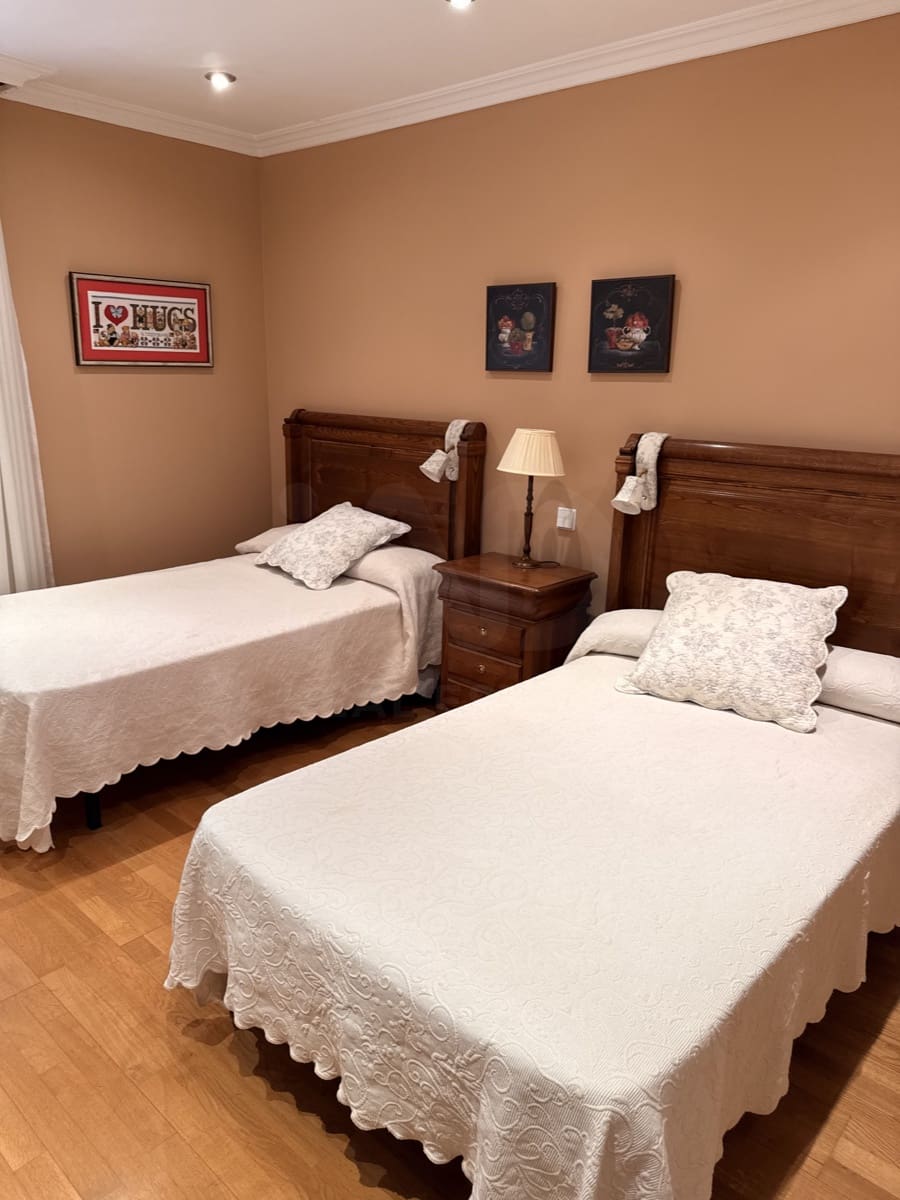 5 camera da letto Villa in vendita in Santovenia de la Valdoncina con piscina garage - 950.000 € (Rif: 10090079)