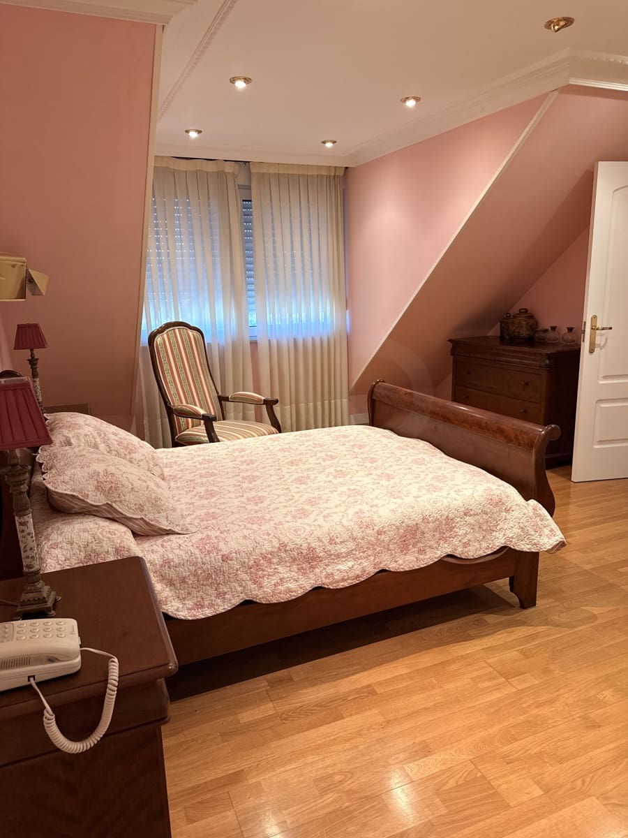 5 camera da letto Villa in vendita in Santovenia de la Valdoncina con piscina garage - 950.000 € (Rif: 10090079)