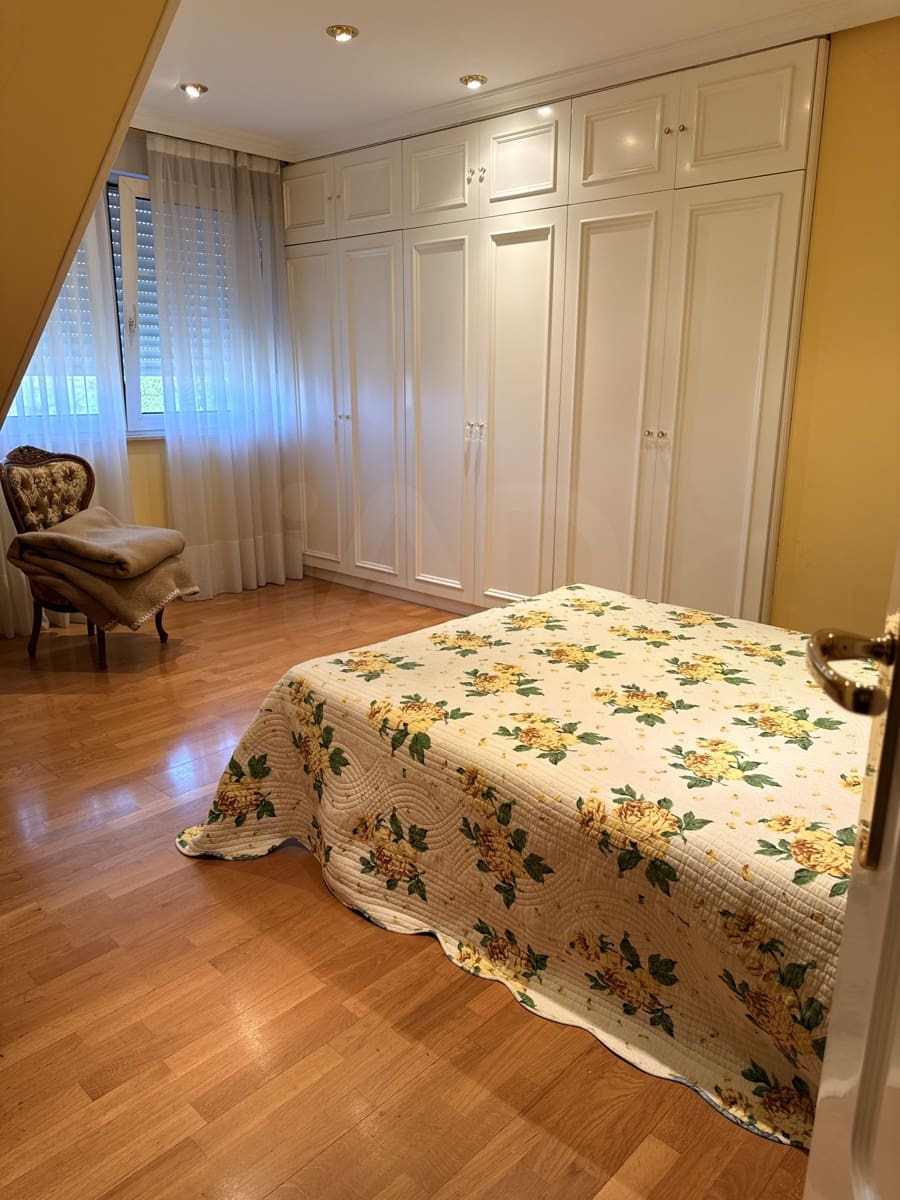 5 camera da letto Villa in vendita in Santovenia de la Valdoncina con piscina garage - 950.000 € (Rif: 10090079)