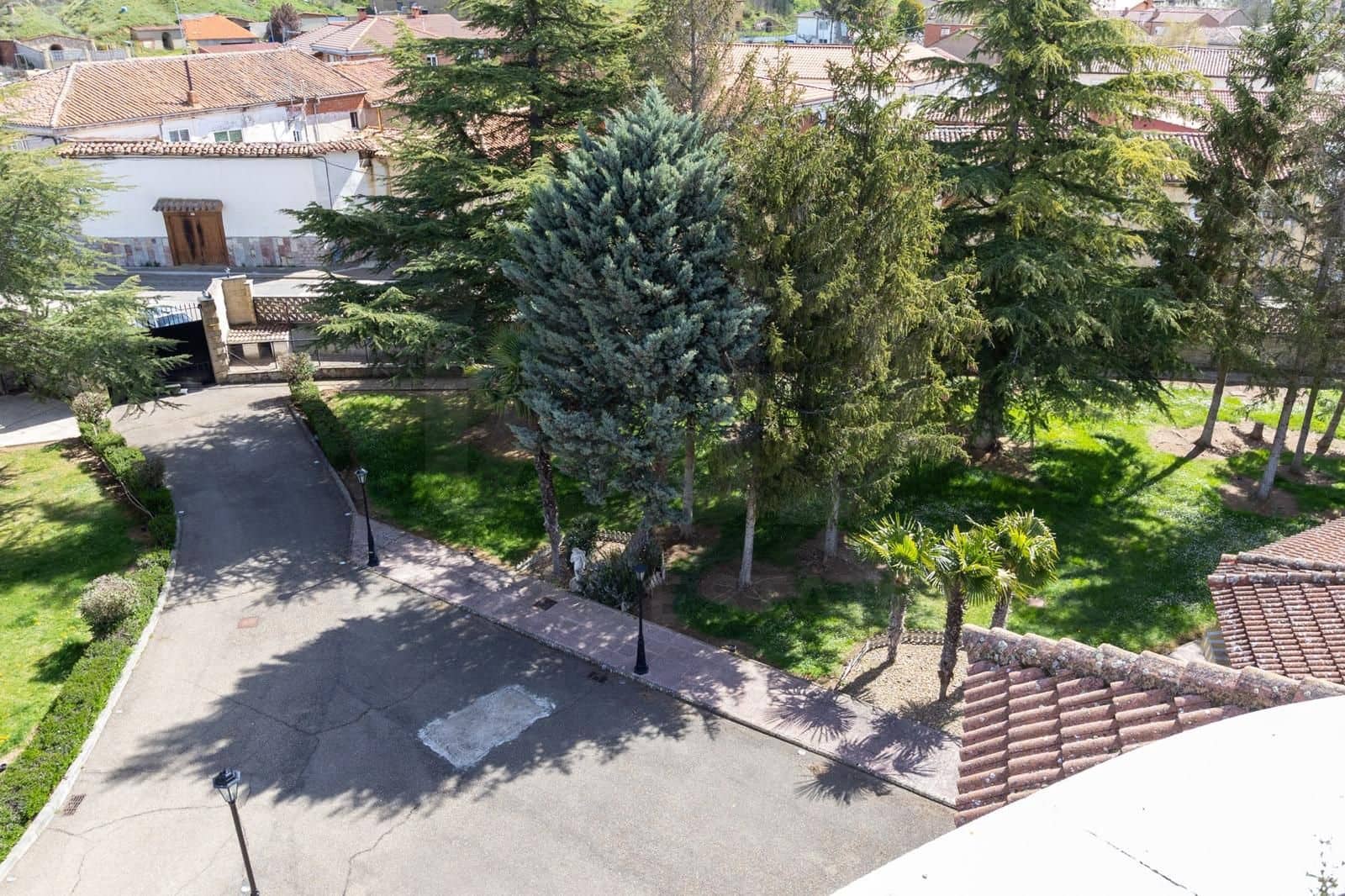 5 camera da letto Villa in vendita in Santovenia de la Valdoncina con piscina garage - 950.000 € (Rif: 10090079)