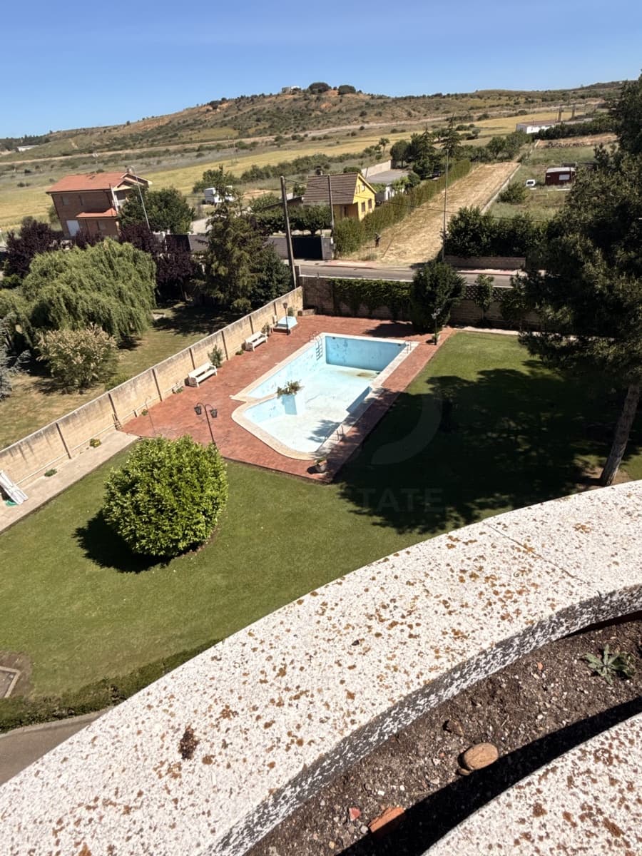 5 camera da letto Villa in vendita in Santovenia de la Valdoncina con piscina garage - 950.000 € (Rif: 10090079)