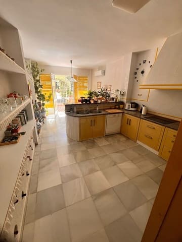 4 camera da letto Casa in vendita in Zalamea la Real con piscina garage - 325.000 € (Rif: 10090959)