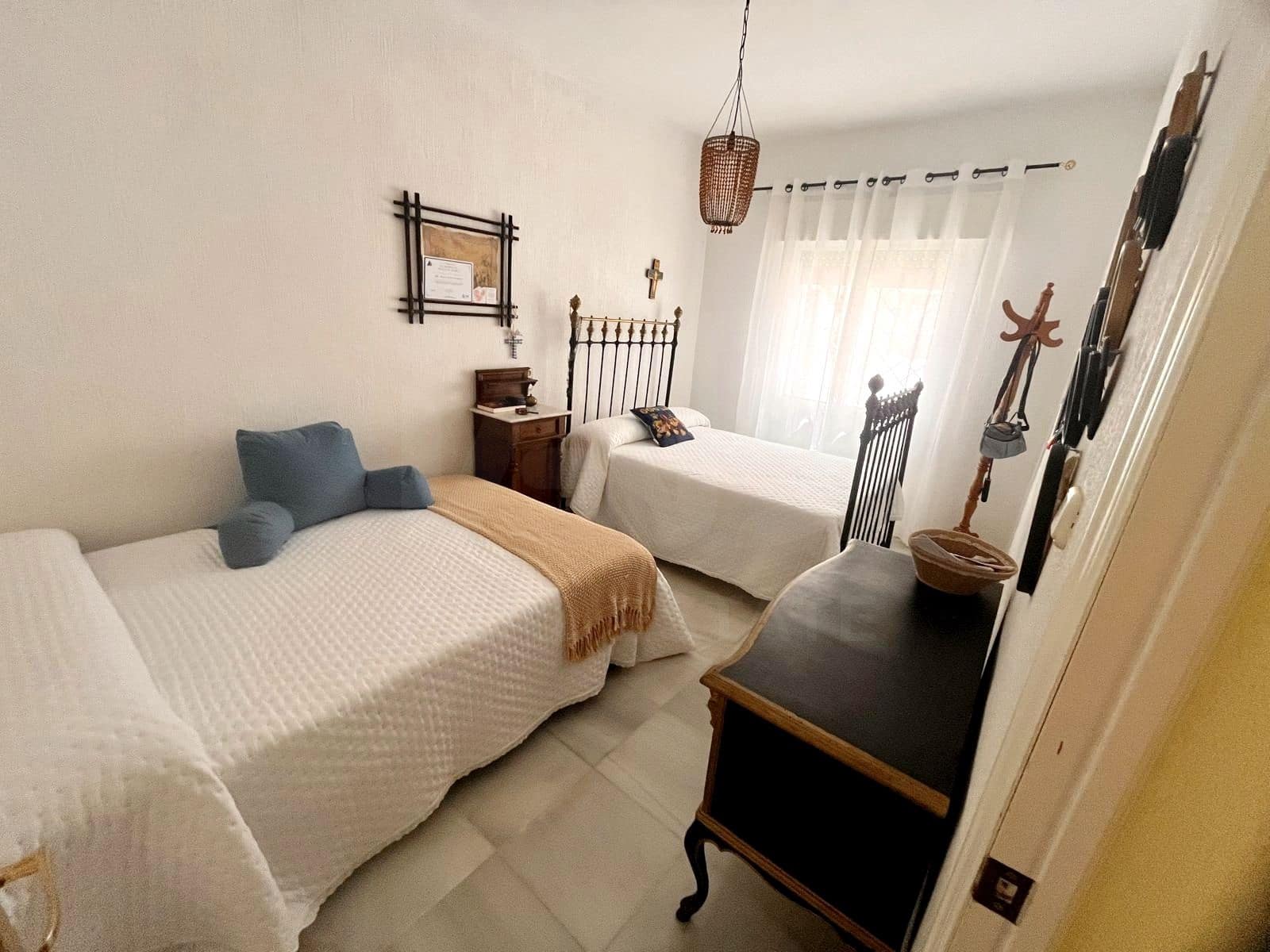 Casa de 4 habitaciones en Zalamea la Real en venta con piscina garaje - 325.000 € (Ref: 10090959)