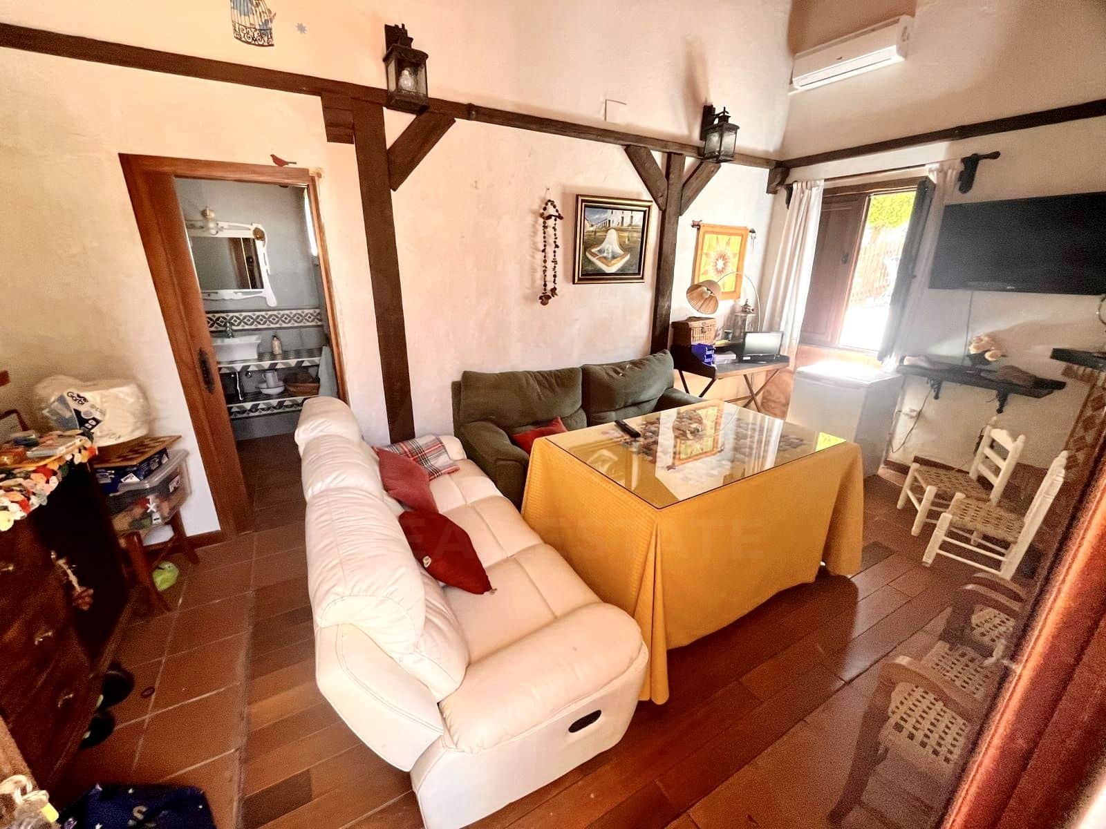 Casa de 4 habitaciones en Zalamea la Real en venta con piscina garaje - 325.000 € (Ref: 10090959)