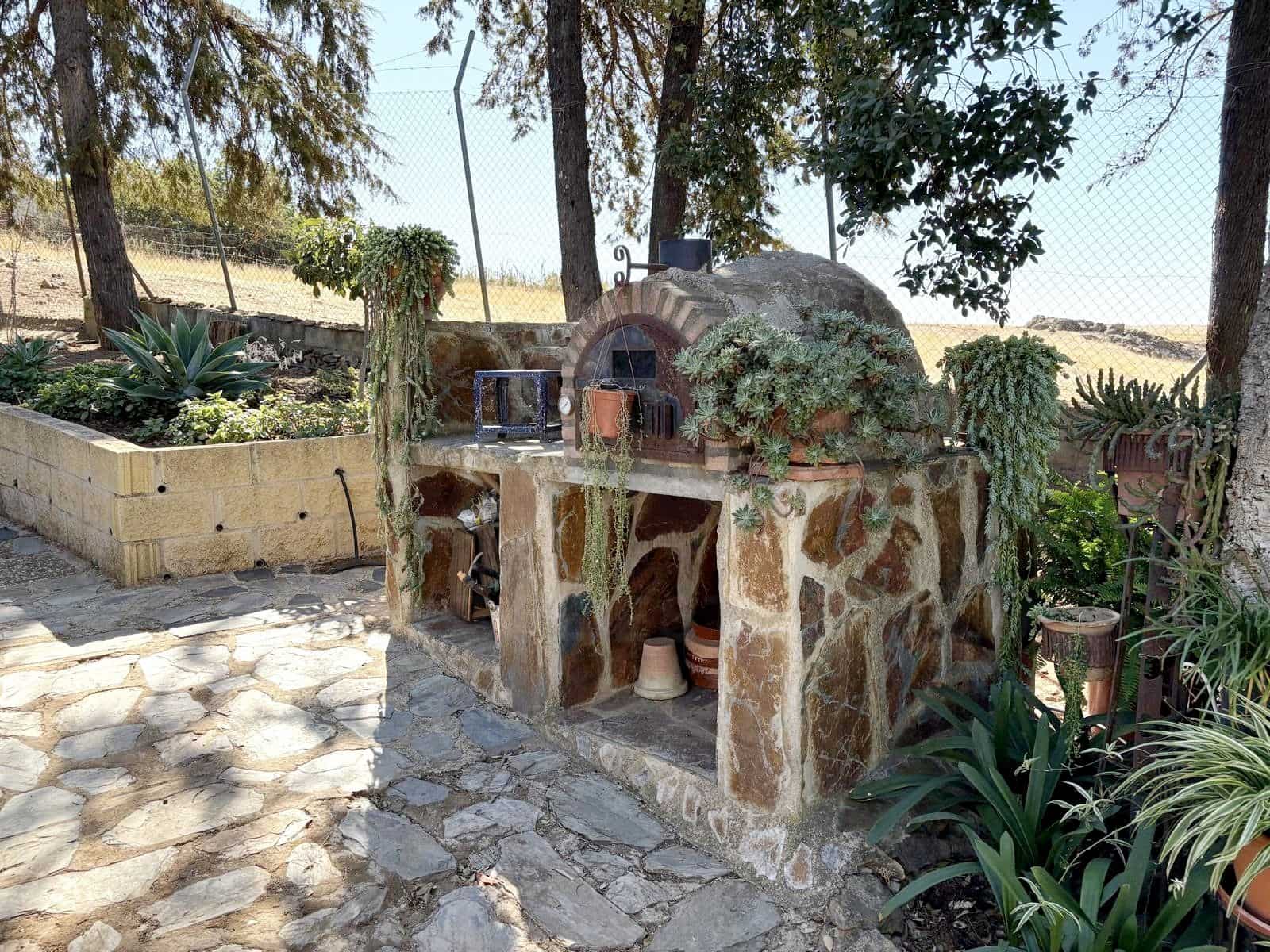 Casa de 4 habitaciones en Zalamea la Real en venta con piscina garaje - 325.000 € (Ref: 10090959)