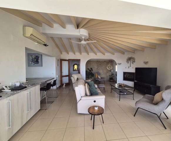 5 slaapkamer Villa te koop in Alicante stad met zwembad garage - € 1.425.000 (Ref: 10091027)