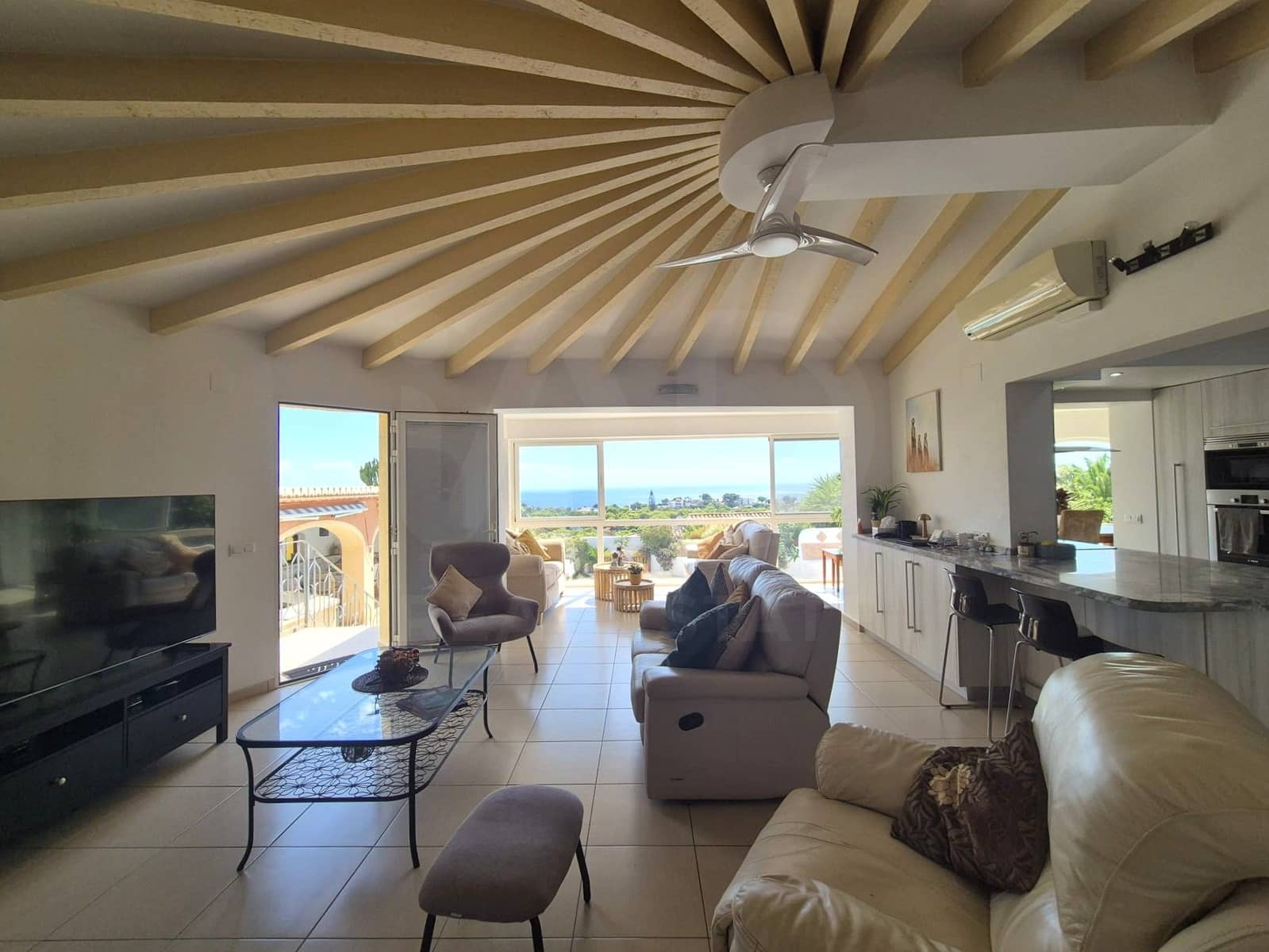 5 slaapkamer Villa te koop in Alicante stad met zwembad garage - € 1.425.000 (Ref: 10091027)