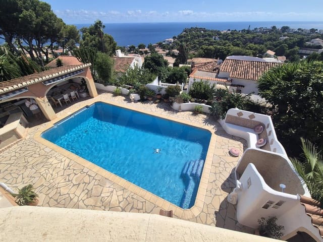 5 slaapkamer Villa te koop in Alicante stad met zwembad garage - € 1.425.000 (Ref: 10091027)