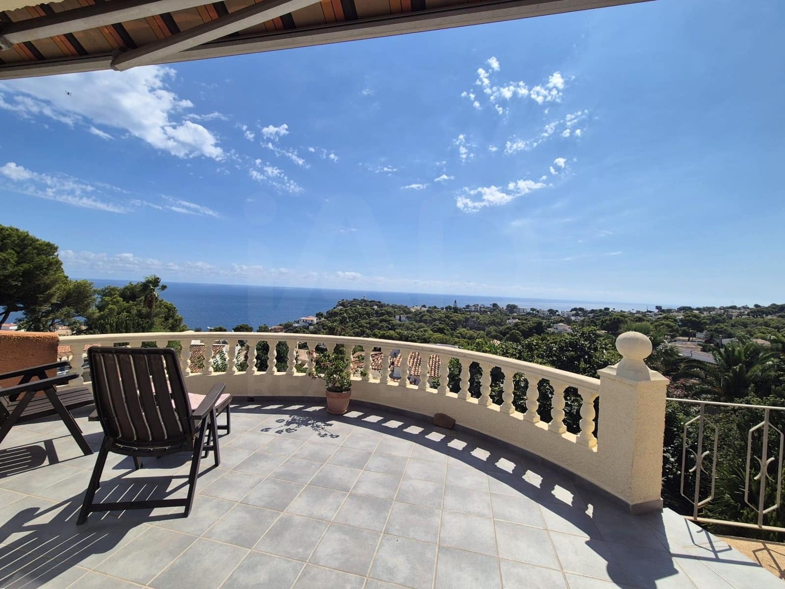5 slaapkamer Villa te koop in Alicante stad met zwembad garage - € 1.425.000 (Ref: 10091027)
