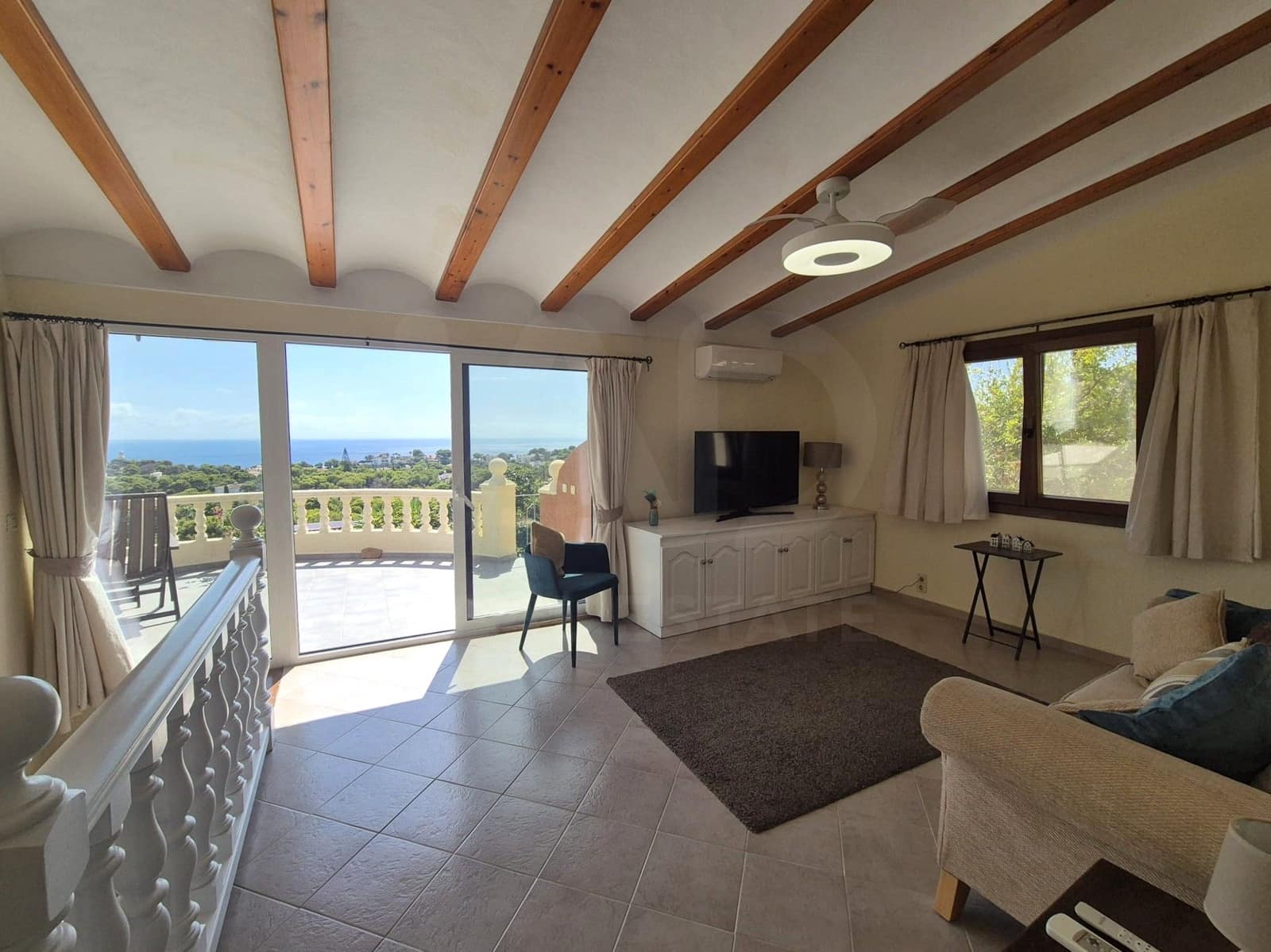 5 slaapkamer Villa te koop in Alicante stad met zwembad garage - € 1.425.000 (Ref: 10091027)