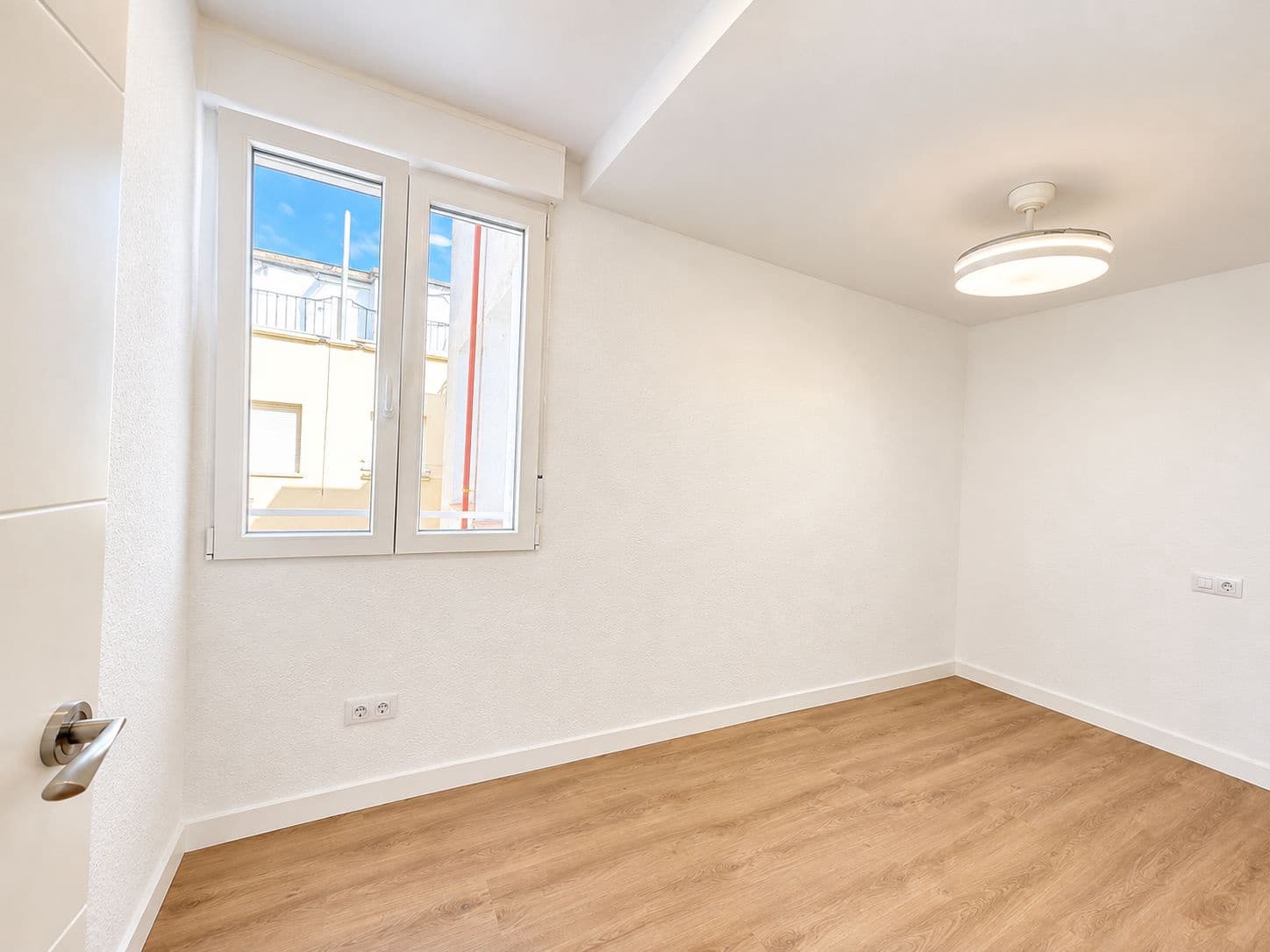 3 Zimmer Apartment zu vermieten in Madrid Stadt - 2.100 € (Ref: 10091028)