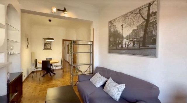 3 slaapkamer Appartement te huur in Madrid stad - € 2.200 (Ref: 10091029)