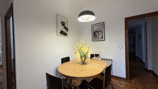 3 slaapkamer Appartement te huur in Madrid stad - € 2.200 (Ref: 10091029)