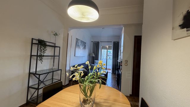 3 slaapkamer Appartement te huur in Madrid stad - € 2.200 (Ref: 10091029)