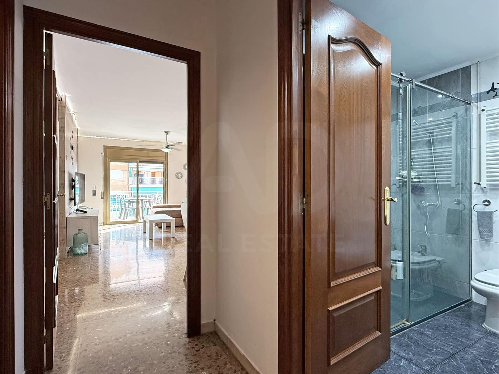 Apartamento de 3 habitaciones en Vilanova i la Geltrú en venta con garaje - 330.000 € (Ref: 10093750)