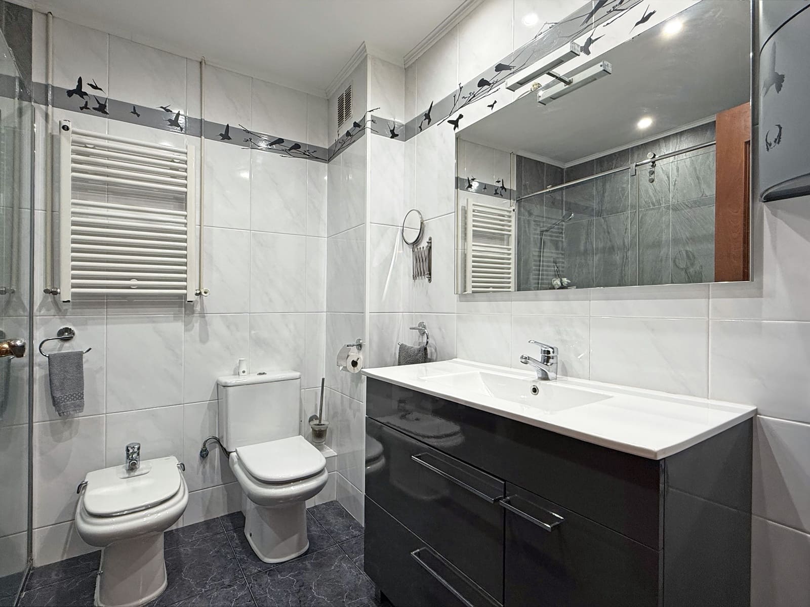 Apartamento de 3 habitaciones en Vilanova i la Geltrú en venta con garaje - 330.000 € (Ref: 10093750)
