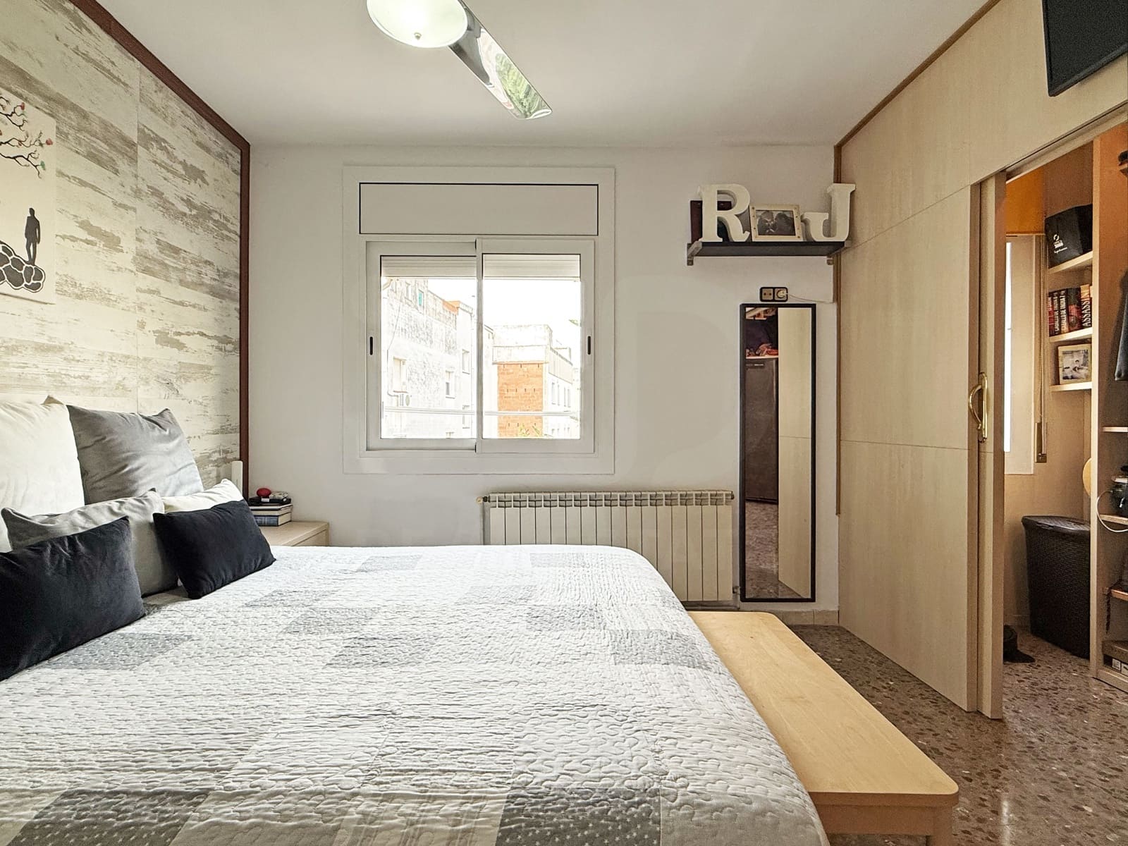 Apartamento de 3 habitaciones en Vilanova i la Geltrú en venta con garaje - 330.000 € (Ref: 10093750)