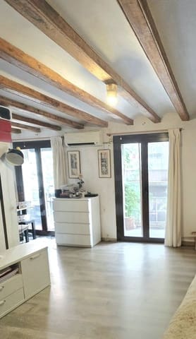 2 Zimmer Apartment zu verkaufen in El Raval, Barcelona Stadt - 370.000 € (Ref: 10093751)