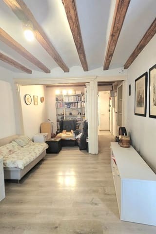 2 Zimmer Apartment zu verkaufen in El Raval, Barcelona Stadt - 370.000 € (Ref: 10093751)