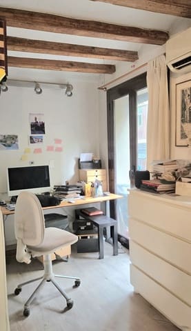 2 Zimmer Apartment zu verkaufen in El Raval, Barcelona Stadt - 370.000 € (Ref: 10093751)