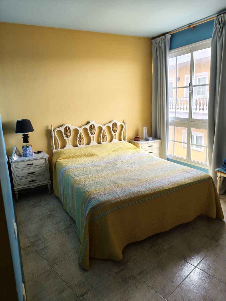 2 sypialnia Apartament na sprzedaż w Arona z basenem garażem - 261 000 € (Ref: 10093753)