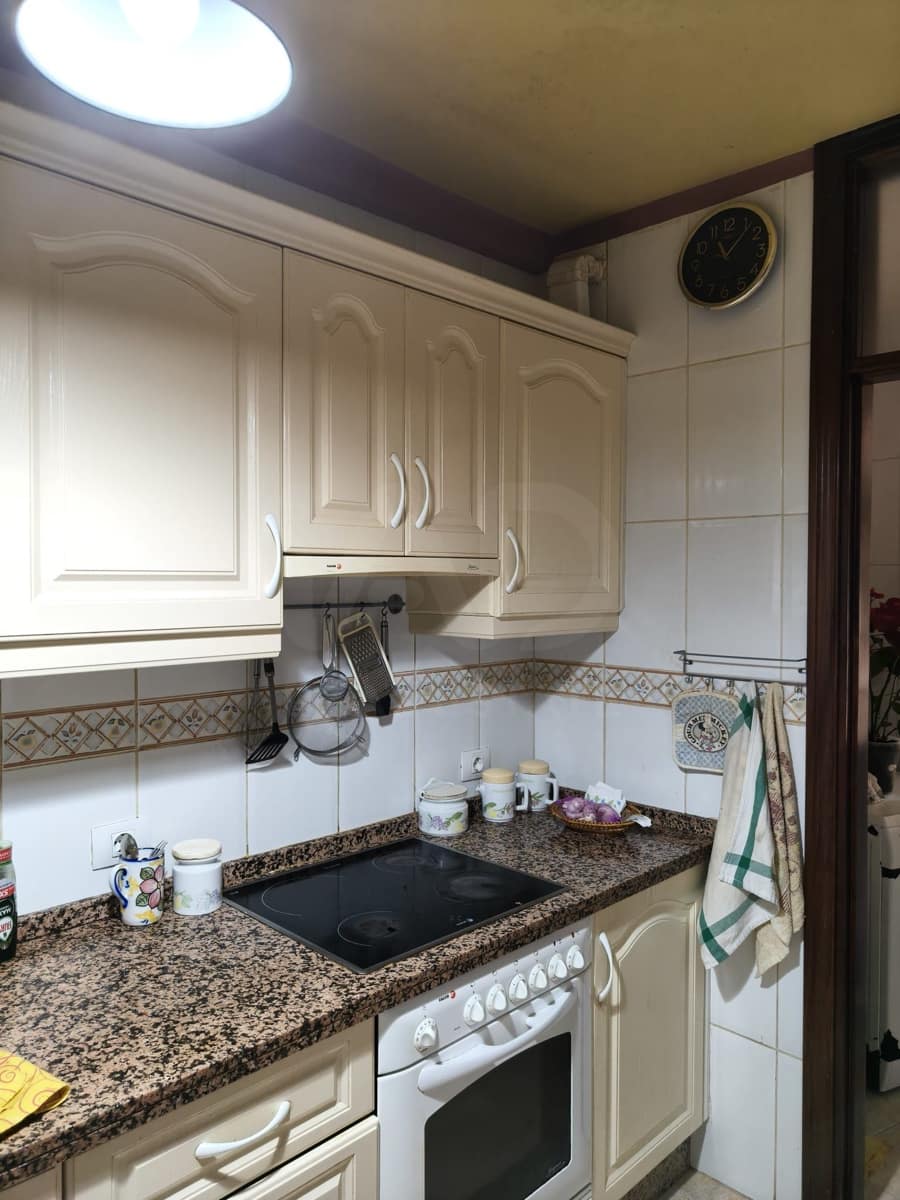 2 sypialnia Apartament na sprzedaż w Arona z basenem garażem - 261 000 € (Ref: 10093753)