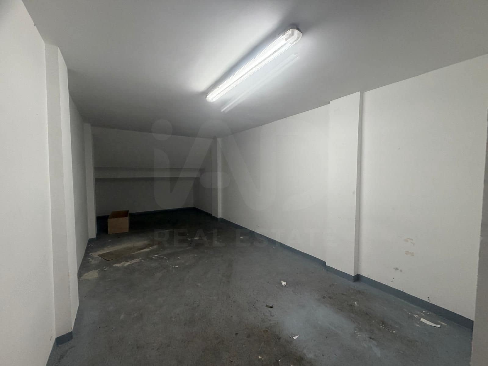 Garage for sale in Gava - € 385,000 (Ref: 10093757)