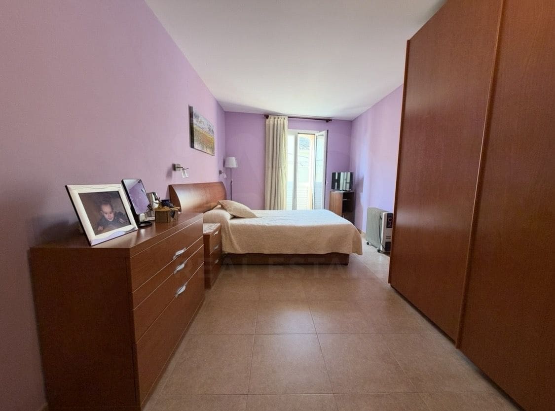 Casa de 5 habitaciones en Ivars d'Urgell en venta con piscina garaje - 198.000 € (Ref: 10093758)
