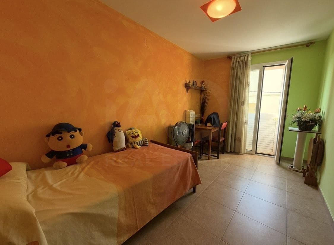 Casa de 5 habitaciones en Ivars d'Urgell en venta con piscina garaje - 198.000 € (Ref: 10093758)