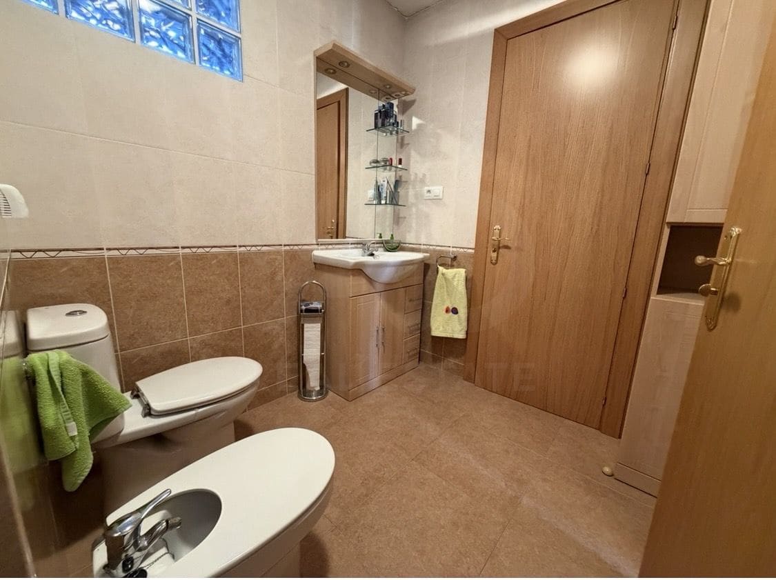 Casa de 5 habitaciones en Ivars d'Urgell en venta con piscina garaje - 198.000 € (Ref: 10093758)