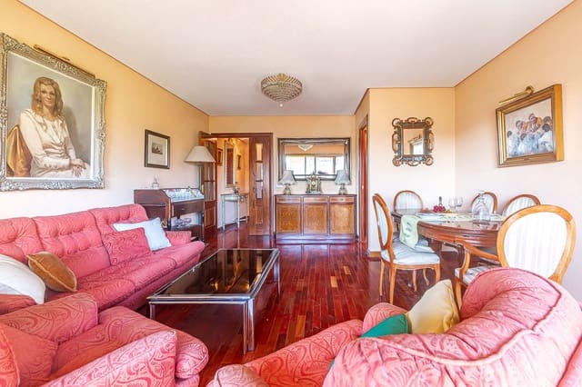 2 soverom Leilighet til salgs i Estrella, Madrid by med svømmebasseng garasje - € 699 000 (Ref: 10093760)