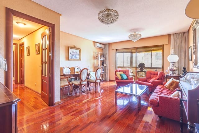 2 soverom Leilighet til salgs i Estrella, Madrid by med svømmebasseng garasje - € 699 000 (Ref: 10093760)