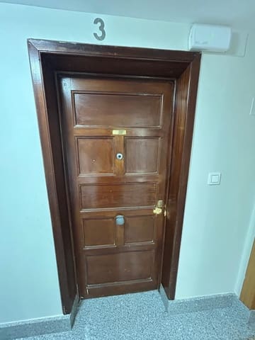 3 makuuhuone Huoneisto myytävänä paikassa León kaupunki - 130 000 € (Ref: 10093762)