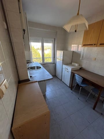 3 makuuhuone Huoneisto myytävänä paikassa León kaupunki - 130 000 € (Ref: 10093762)