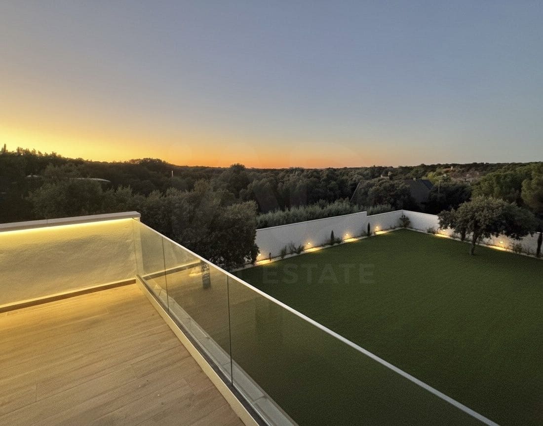 Chalet de 6 habitaciones en Valdemorillo en venta con piscina garaje - 1.690.000 € (Ref: 10093765)